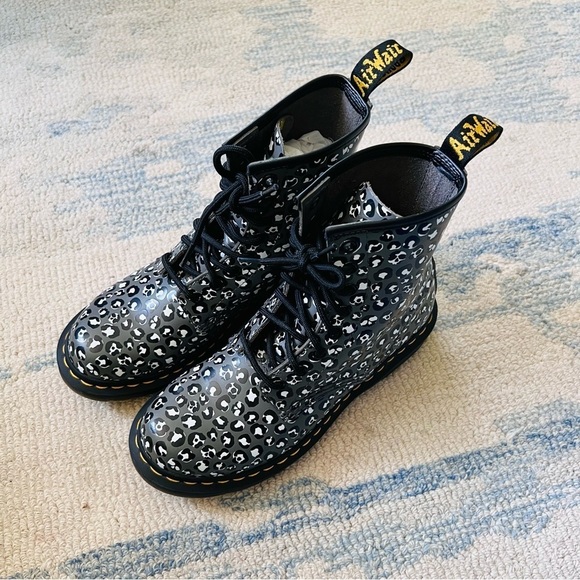 Dr. Martens 1460 Hidden Skull Loud Leopard Gun Metal 27652029 SIZE 7 - Picture 6 of 10